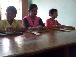 Blind children using Taylor frame and types for arithmetic